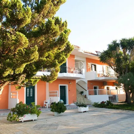 Lazaris In Agios Ioannis Lefkada Apartament *